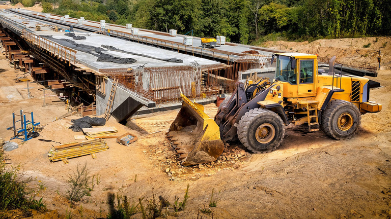 Civil Earthmoving and Trenching